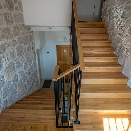 Atticus Apartment